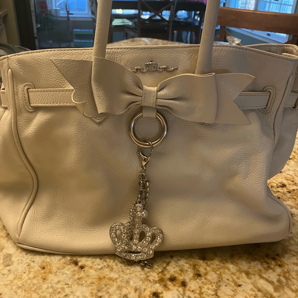 Brighton My Flat in London handbag.  Pristine condition.  Cream leather